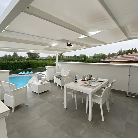 Holiday home Meridien House Casalserugo